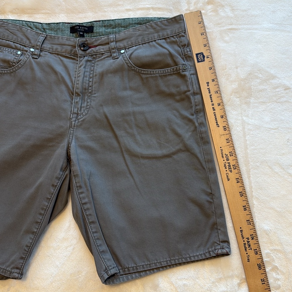 Ted Baker London Men’s Fivesho 5 Pocket Gray Shorts - Picture 6 of 9